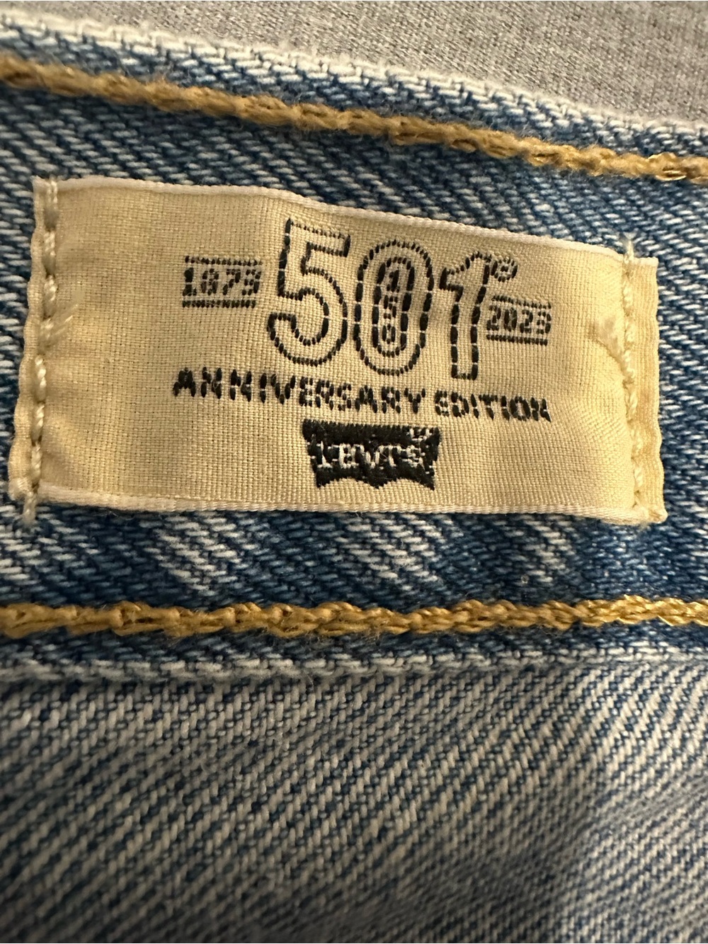 Levi's Light Blue Denim Shorts with Multicolor Flower Patches - Picture 10 of 13